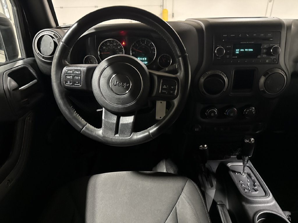 Used 2016 Jeep Wrangler Unlimited Sport w/ Max Tow Package AWD/4WD image 11