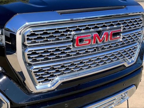 Used 2019 GMC Sierra 1500 Denali w/ Denali Ultimate Package image 31