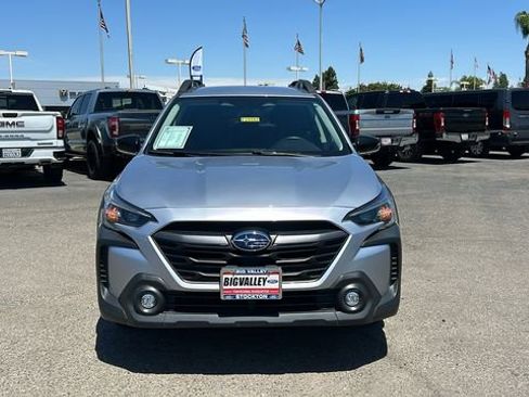 Used 2024 Subaru Outback Premium image 9