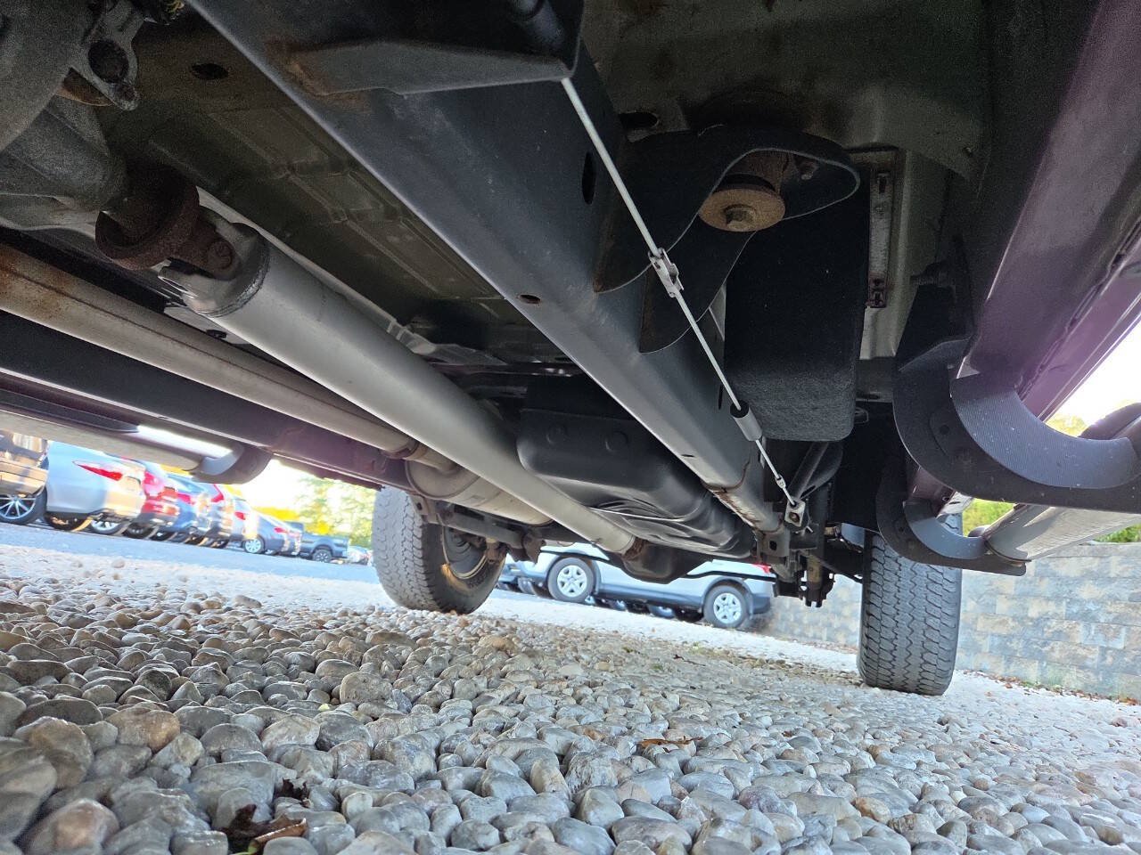Used 2019 RAM 1500 Classic SLT AWD/4WD image 11