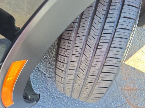 Used 2023 Honda CR-V EX image 30