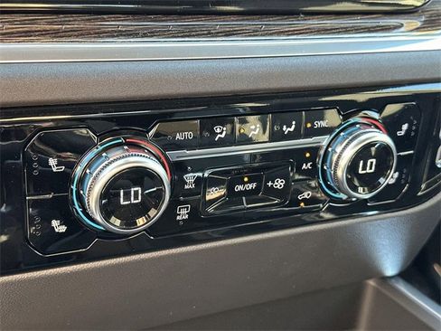 New 2026 GMC Sierra 1500 Elevation w/ LPO, Elevation Black Package image 12