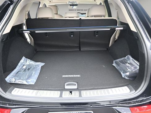 New 2026 Genesis GV70 2.5T Select AWD/4WD image 7