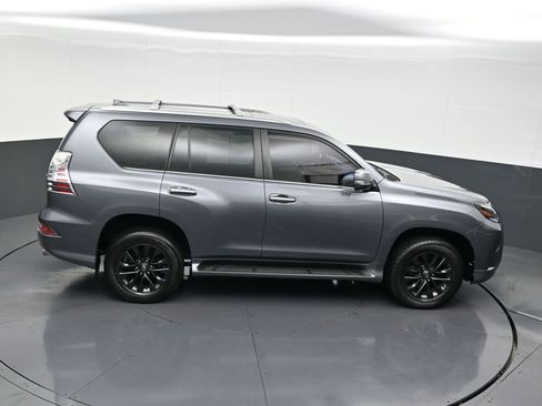 Used 2023 Lexus GX 460 Premium image 20