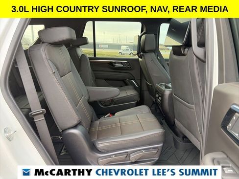 Used 2025 Chevrolet Tahoe High Country image 36