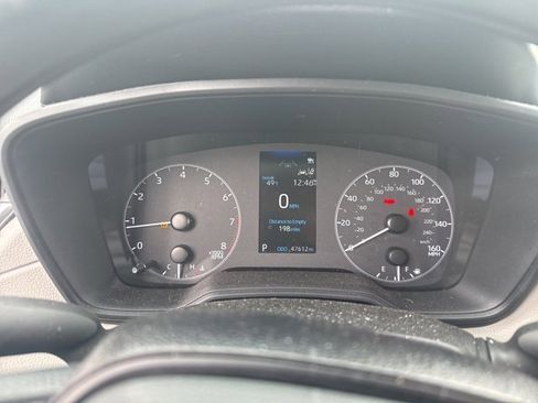 Used 2023 Toyota Corolla Cross L image 10