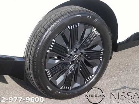 New 2026 Nissan Murano Platinum image 7