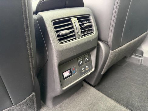 Used 2023 Nissan Rogue Platinum w/ Platinum Premium Package image 22