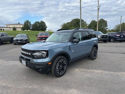 New 2025 Ford Bronco Sport Outer Banks w/ Outer Banks Tech Package+ image 7