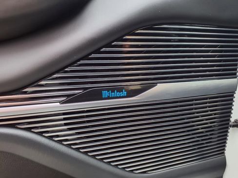 Used 2024 Jeep Grand Wagoneer Series III w/ Rear Seat Video Group 1 image 30