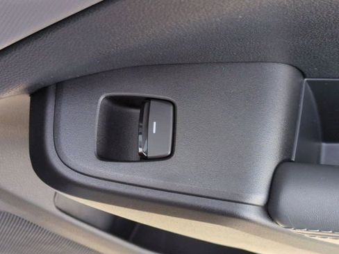 New 2026 Subaru Crosstrek 2.5i Premium image 32