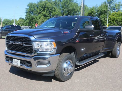 Used 2022 RAM 3500 Big Horn AWD/4WD image 13