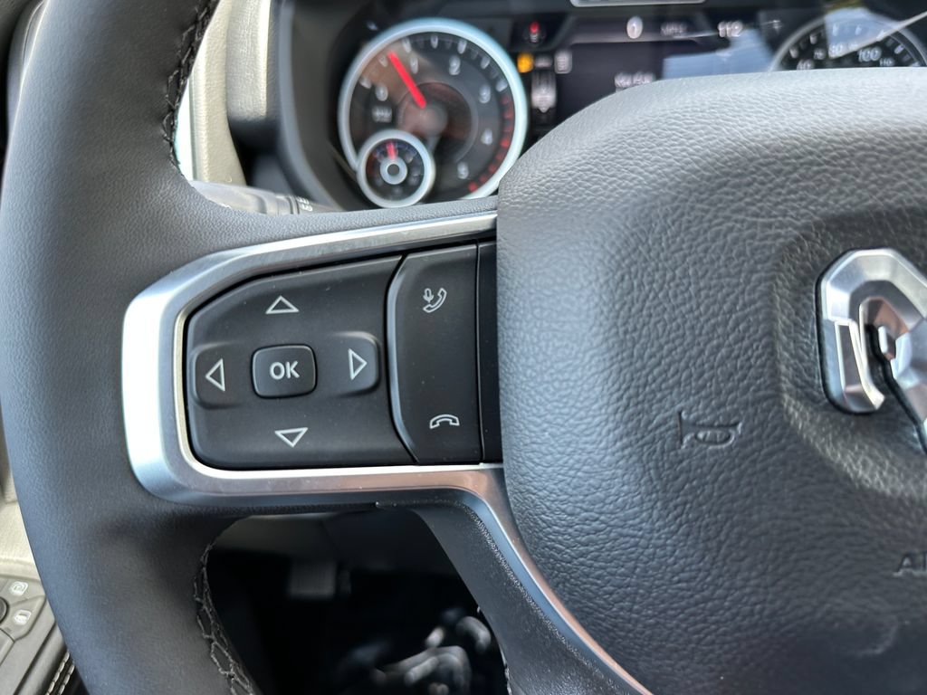 New 2026 RAM 3500 Big Horn AWD/4WD image 21