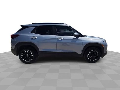Used 2023 Chevrolet TrailBlazer LT w/ Convenience Package AWD/4WD image 9