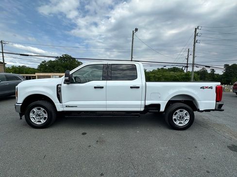 Used 2025 Ford F250 XLT AWD/4WD image 5