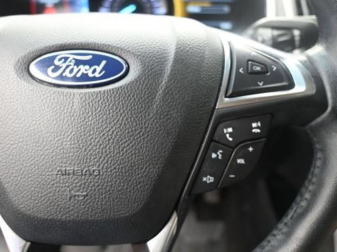 Used 2020 Ford Edge SEL w/ Convenience Package FWD image 14