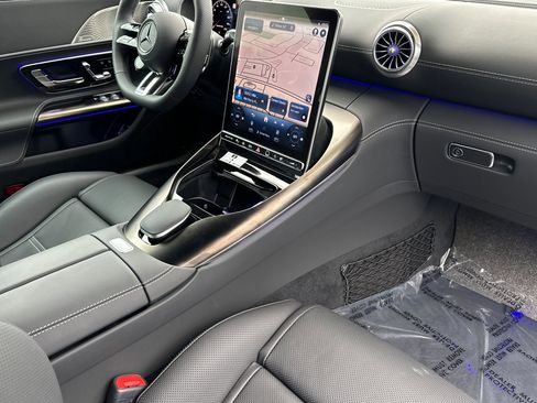 New 2025 Mercedes-Benz SL 43 AMG image 16