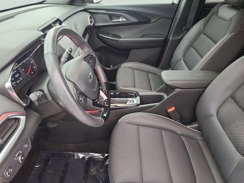 Used 2023 Chevrolet TrailBlazer RS image 17