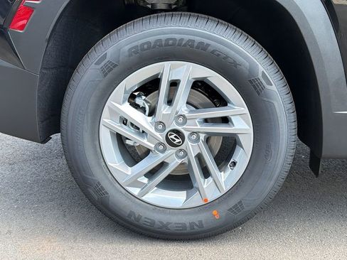 New 2026 Hyundai Tucson SE image 17