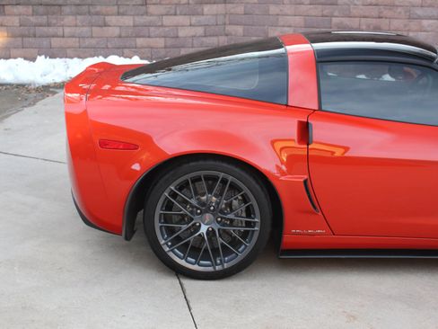 Used 2011 Chevrolet Corvette Z06 image 11