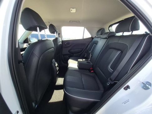 New 2026 Hyundai Venue SEL FWD image 11