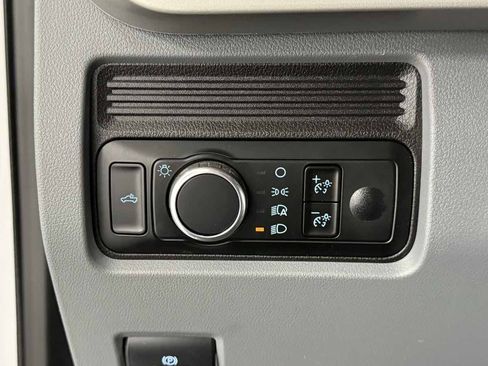 Used 2024 Ford F350 XL image 21