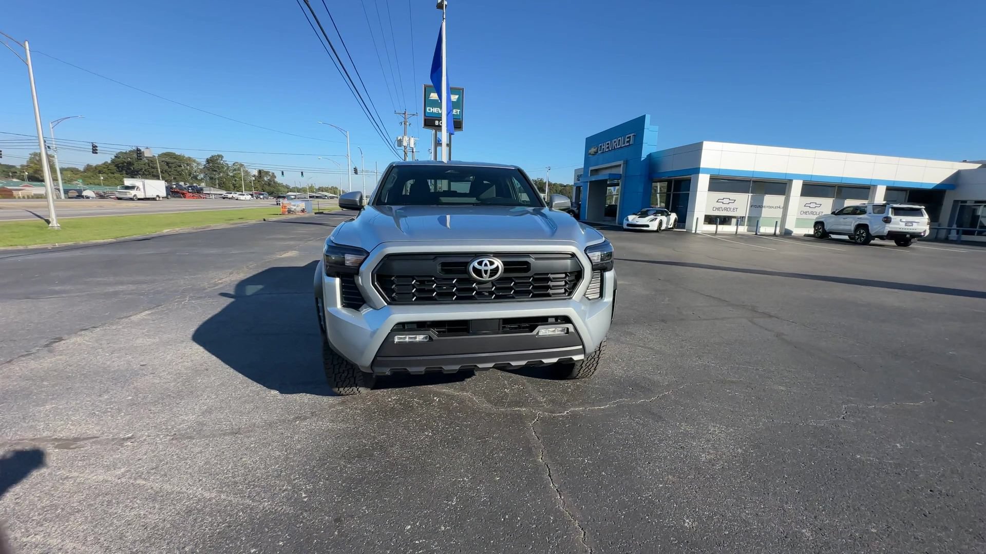 Used 2024 Toyota Tacoma TRD Off-Road AWD/4WD image 3