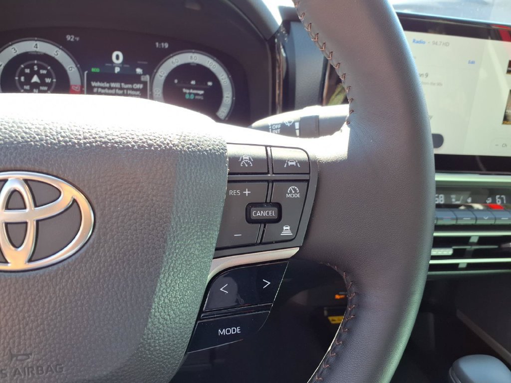 Used 2026 Toyota Camry XLE FWD image 19