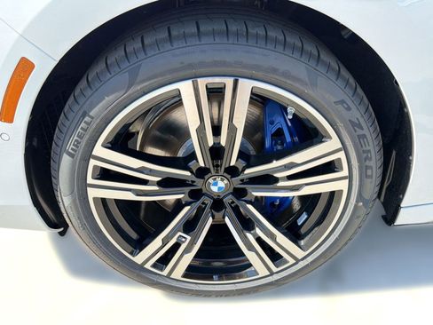 New 2026 BMW 740i image 12