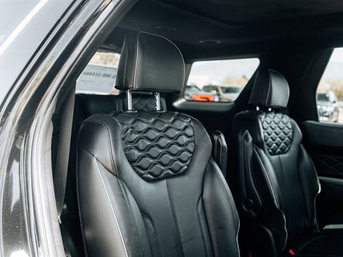 Used 2022 Hyundai Palisade Calligraphy image 44