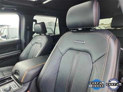 Certified 2023 Ford Expedition Platinum image 23