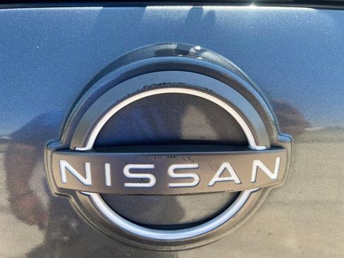 Used 2023 Nissan Rogue SV AWD/4WD image 11