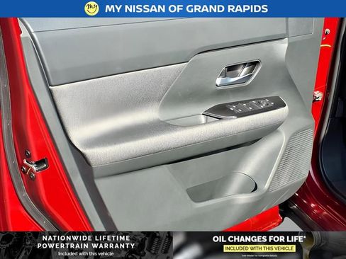 New 2026 Nissan Kicks SV w/ SV Premium Package image 8