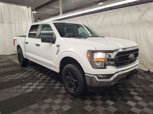 Used 2023 Ford F150 XLT w/ Trailer Tow Package image 2