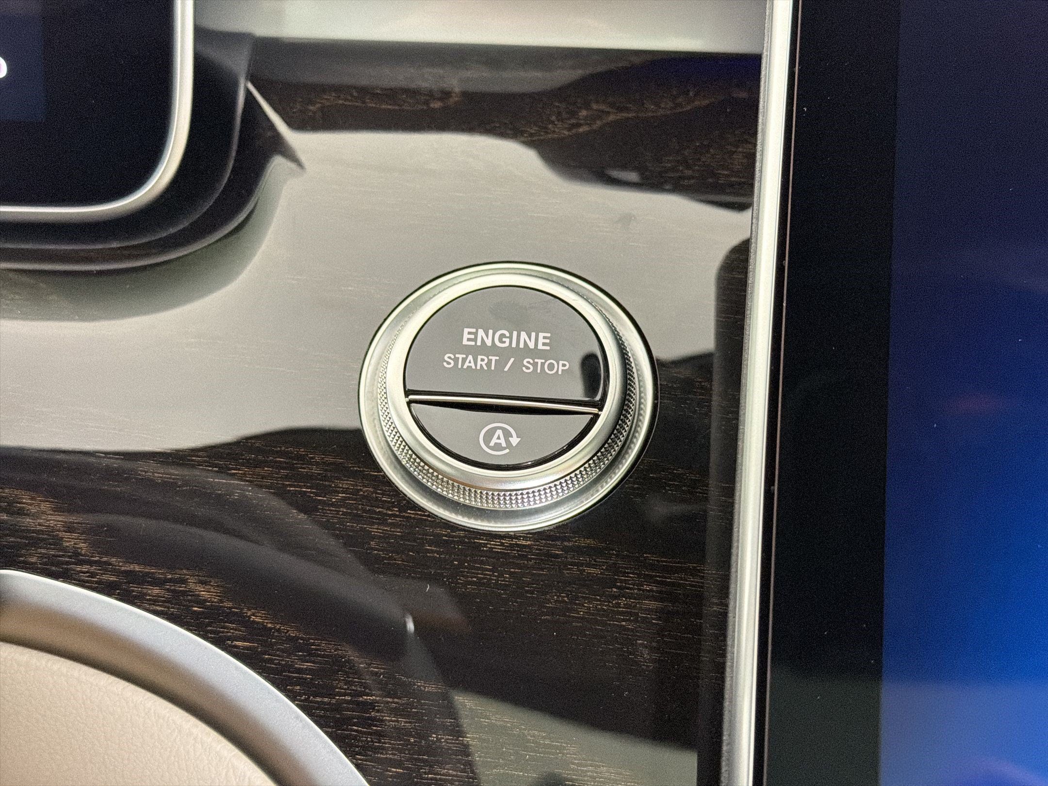 Used 2026 Mercedes-Benz C 300 4MATIC Sedan image 26