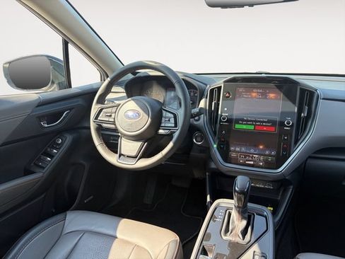 Certified 2024 Subaru Crosstrek 2.5i Limited w/ Crosstrek Mirror Package AWD/4WD image 10