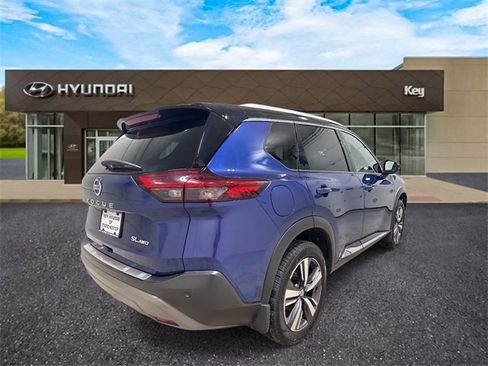 Used 2021 Nissan Rogue SL image 19