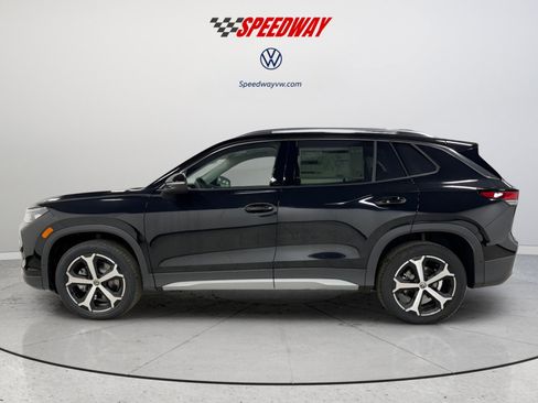New 2026 Volkswagen Tiguan SE image 4