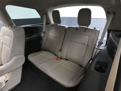 Used 2023 Lincoln Aviator Reserve image 43