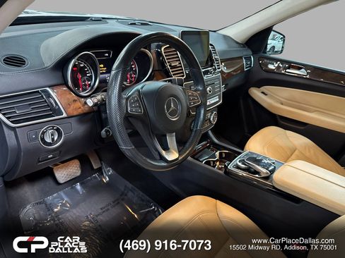 Used 2018 Mercedes-Benz GLS 450 4MATIC w/ Premium Package image 20