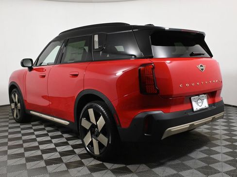 Certified 2025 MINI Cooper Countryman S image 5