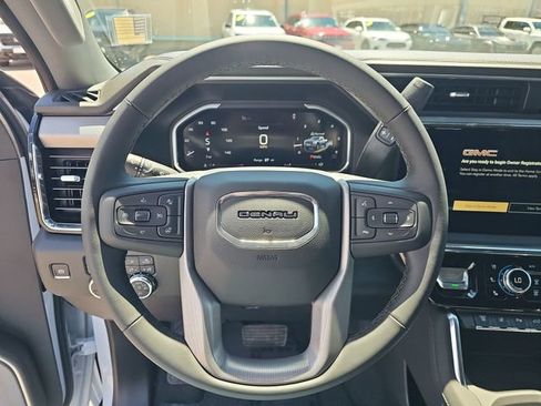 New 2026 GMC Sierra 2500 Denali w/ Denali Reserve Package AWD/4WD image 19