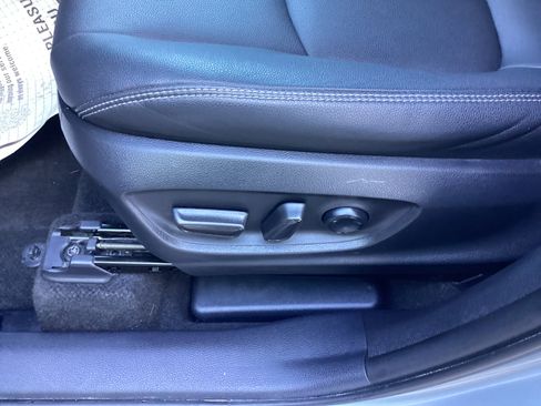 Certified 2023 Toyota Corolla Cross XLE w/ Convenience Package image 27