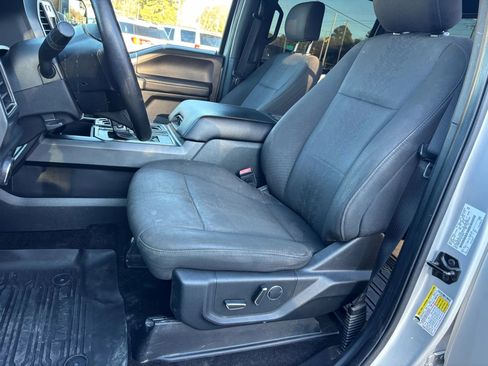 Used 2018 Ford F150 XLT w/ Equipment Group 302A Luxury image 24