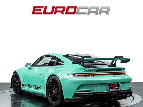 Used 2022 Porsche 911 GT3 RWD image 3