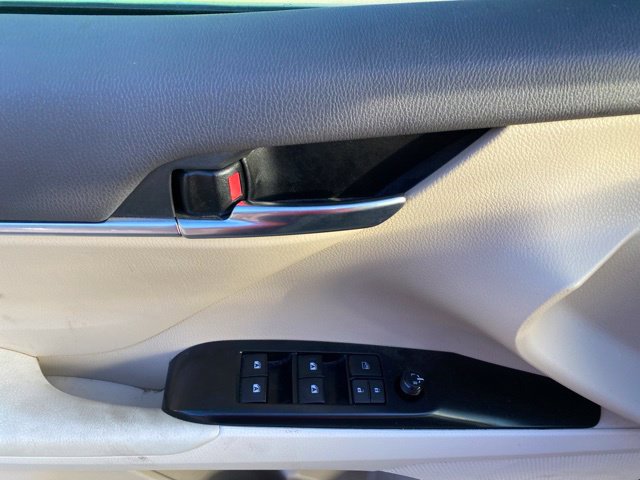 Used 2020 Toyota Camry LE w/ Fleet Convenience Package FWD image 16