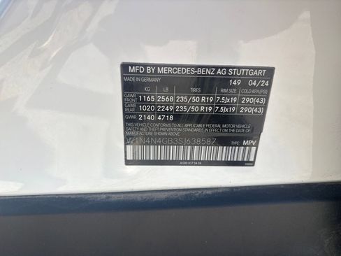 Used 2025 Mercedes-Benz GLA 250 image 30