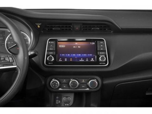 Used 2021 Nissan Kicks S image 13