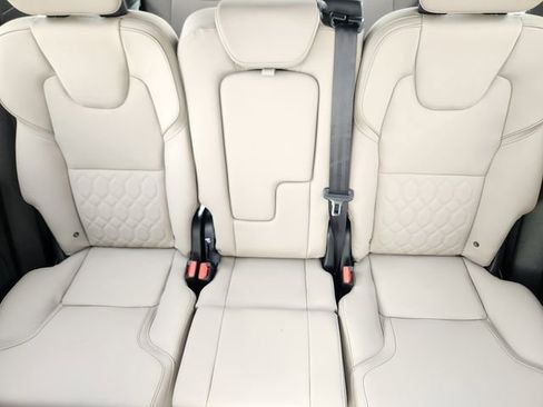 New 2026 Volvo XC90 B6 Plus w/ Protection Package Premier image 14