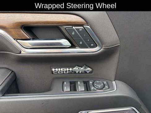 Used 2023 Chevrolet Silverado 1500 High Country w/ Technology Package image 23